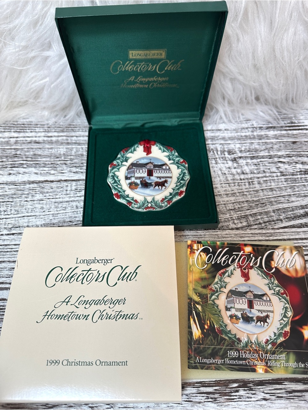 A Longaberger Hometown Christmas 1999 Holiday Ornament New in Box